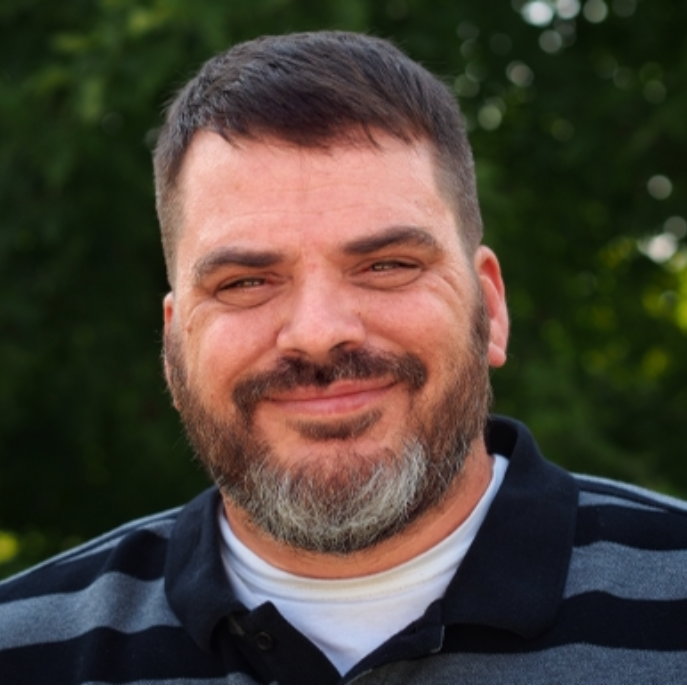Aaron East, Licensed Clinical Social Worker (LCSW)