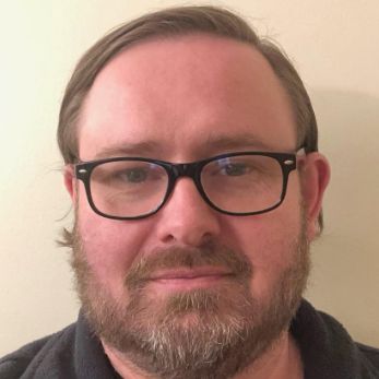 Aaron Persinger, Associate Marriage and Family Therapist