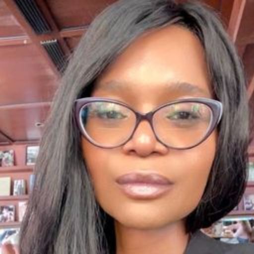 Adriana Castro-Convers, Psychologist