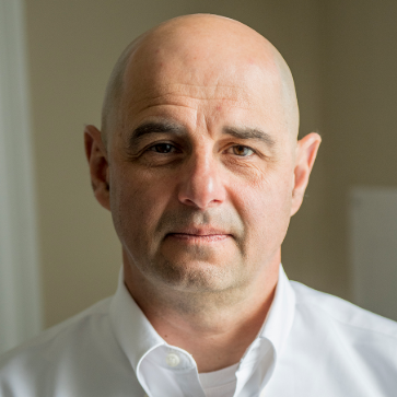 Ari Shesto, Psychologist