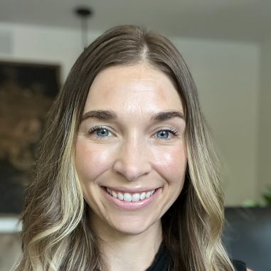 Carolyn Moore, Licensed Marriage and Family Therapist (LMFT)