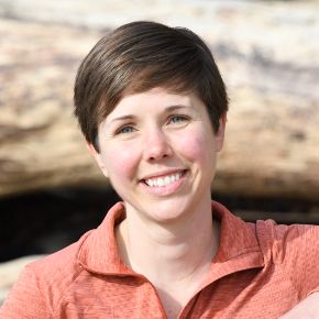 Chelsea Moyer, Licensed Marriage and Family Therapist (LMFT)