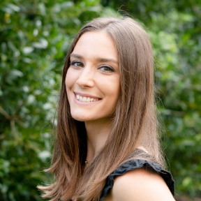Courtney Simelton, Licensed Clinical Social Worker (LCSW)