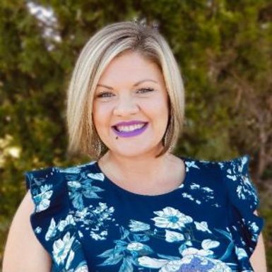 Danielle Saylor-Perkins, Licensed Professional Counselor (LPC)
