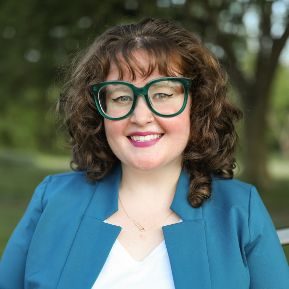 Elise Lanker, Counselor