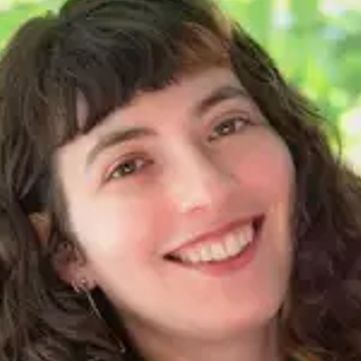 Emma Gabriner, Licensed Clinical Social Worker (LCSW)