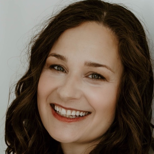 Julia Harkins Arcand, Licensed Clinical Social Worker (LCSW)