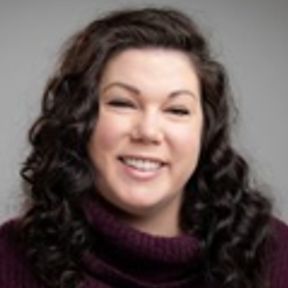 Julia Maraskine, Licensed Master Social Worker (LMSW)