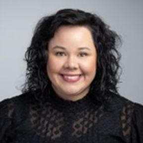 Kristi Kieu, Licensed Master Social Worker (LMSW)