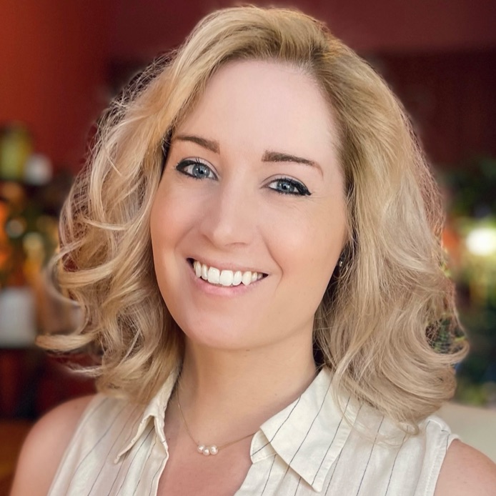 Lauren Helm, Psychotherapist