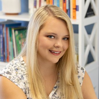 Lauren Moore, Licensed Clinical Social Worker (LCSW)
