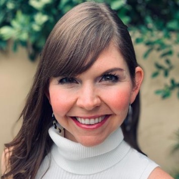 Lauren Taveras, Psychologist