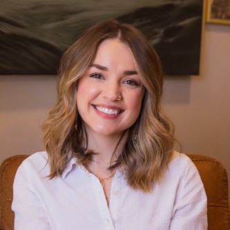 Lauren Atteberry, Licensed Clinical Marriage and Family Therapist