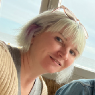 Lesa West, Licensed Marriage and Family Therapist (LMFT)