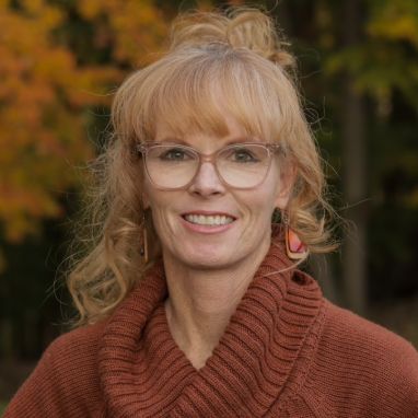 Linda Falasco, Licensed Clinical Social Worker (LCSW)