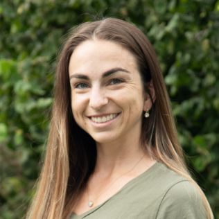 Logan Ikenberry, Licensed Clinical Social Worker (LCSW)