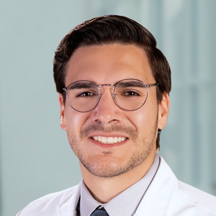 Roberto Orozco Vega, Psychiatrist