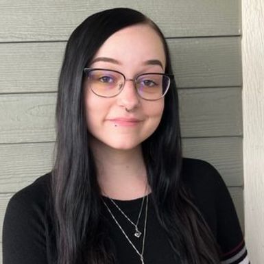 Samantha Giles, Counselor