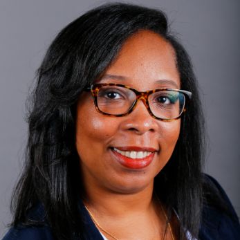 Shadana Davis, Licensed Clinical Social Worker (LCSW)
