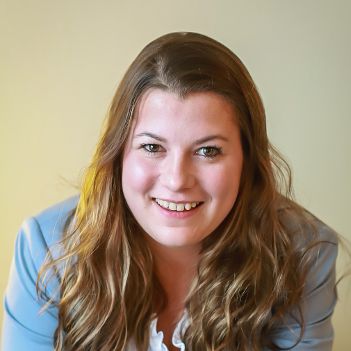 Shannon Westphal, Licensed Clinical Social Worker (LCSW)