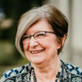 Suzan Hawkes, Licensed Clinical Social Worker (LCSW)