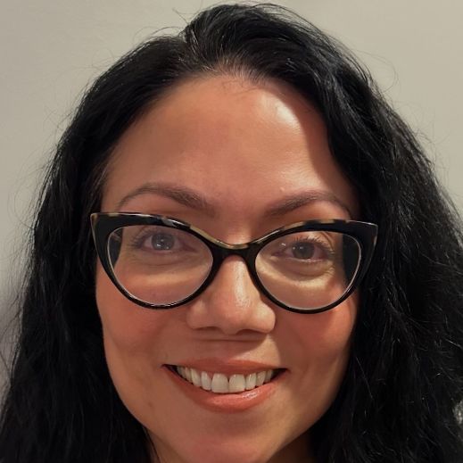 Yesenia Schuler, Psychologist